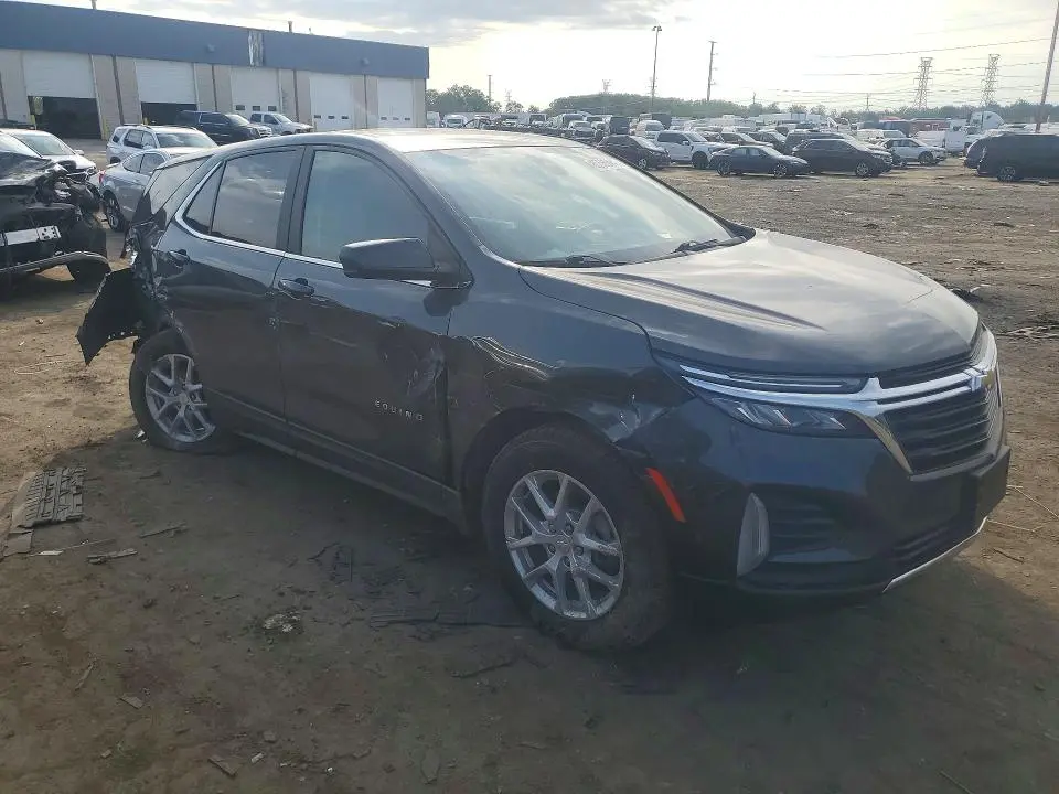 2023 CHEVROLET EQUINOX LT  
