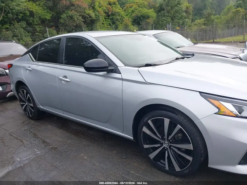 2022 NISSAN ALTIMA SR FWD