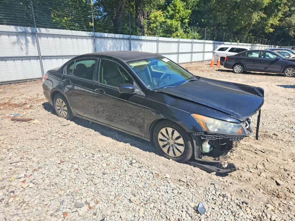 2011 HONDA ACCORD LX  