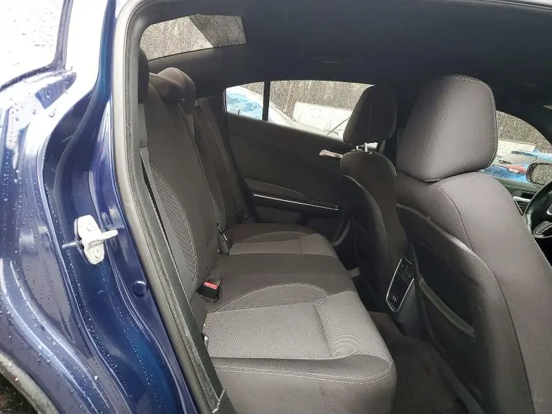 2017 DODGE CHARGER SE  