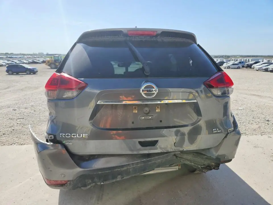 2020 NISSAN ROGUE SL  