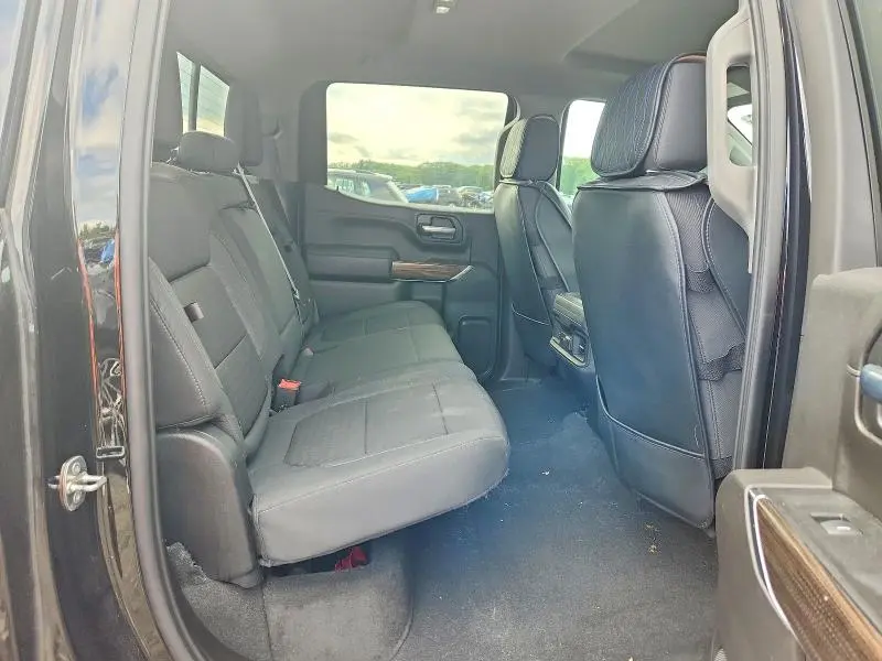 2021 CHEVROLET SILVERADO K1500 RST  