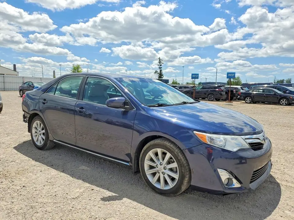 2014 TOYOTA CAMRY   