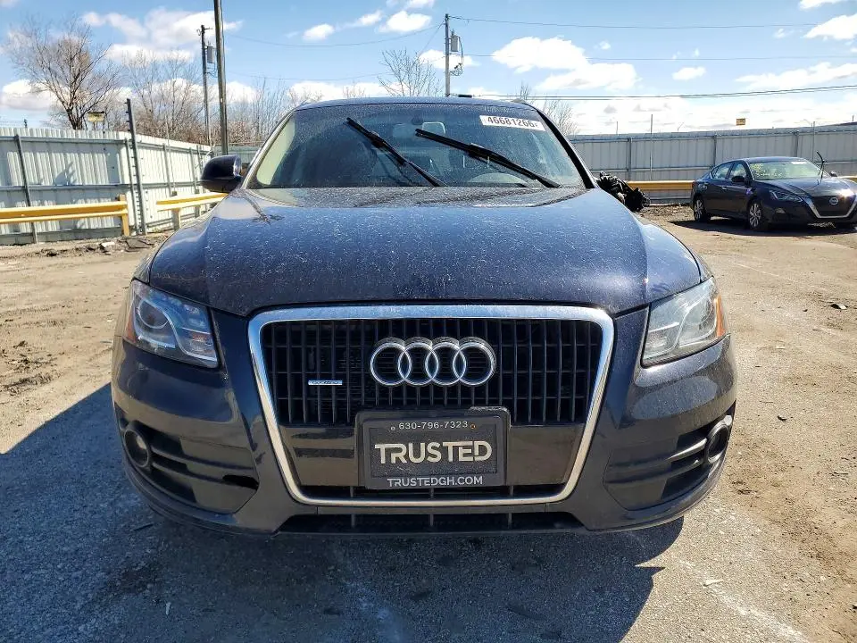 2010 AUDI Q5 PREMIUM PLUS  