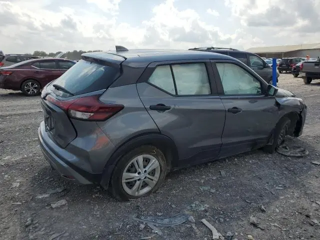 2022 NISSAN KICKS S  