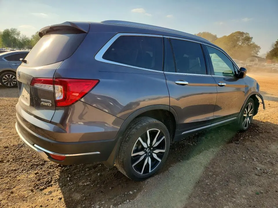 2019 HONDA PILOT TOURING  