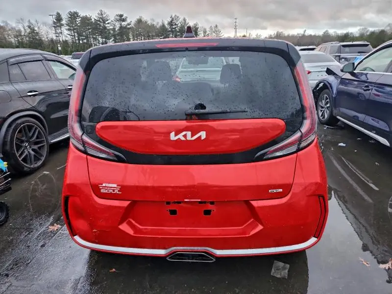 2024 KIA SOUL GT LINE  
