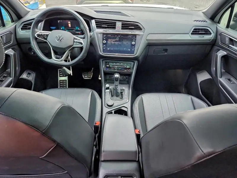 2022 VOLKSWAGEN TIGUAN SE R-LINE BLACK  