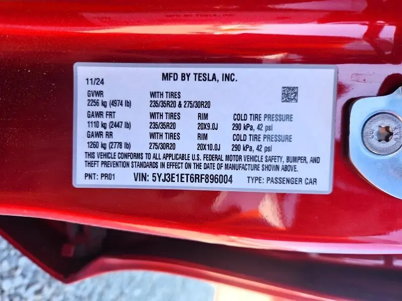 2024 TESLA MODEL 3   