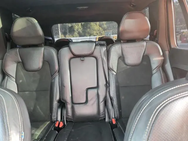 2016 VOLVO XC90 T6