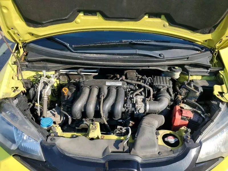 2016 HONDA FIT LX  