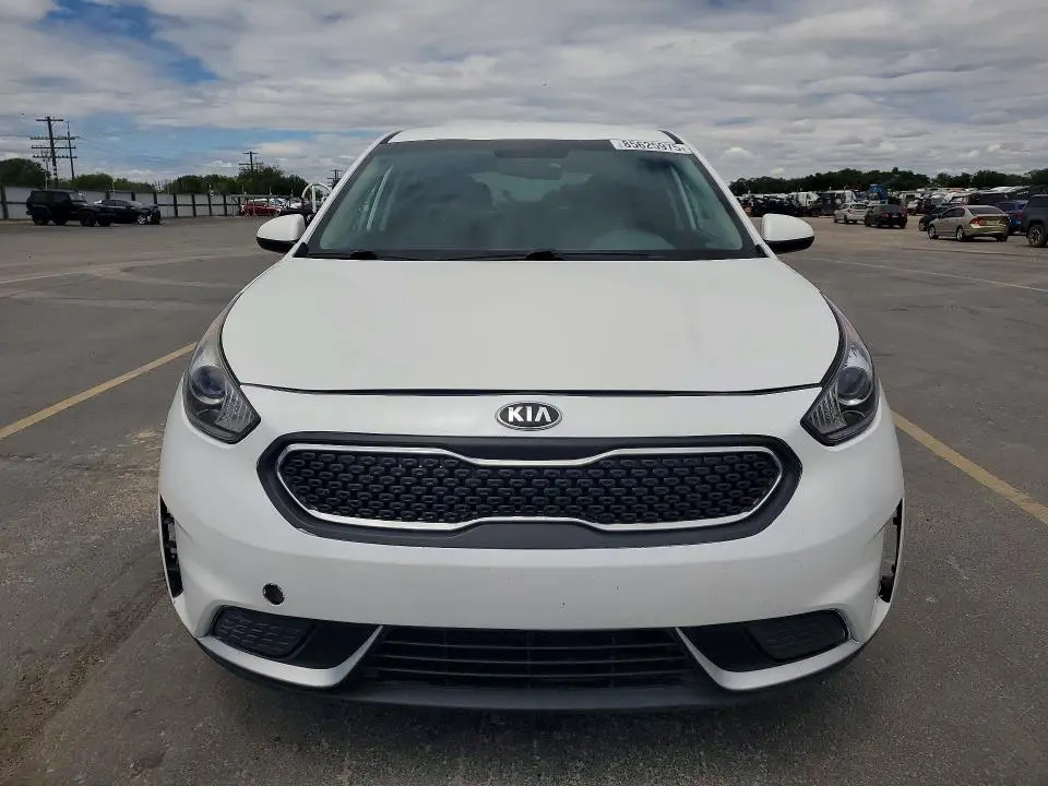 2017 KIA NIRO FE  