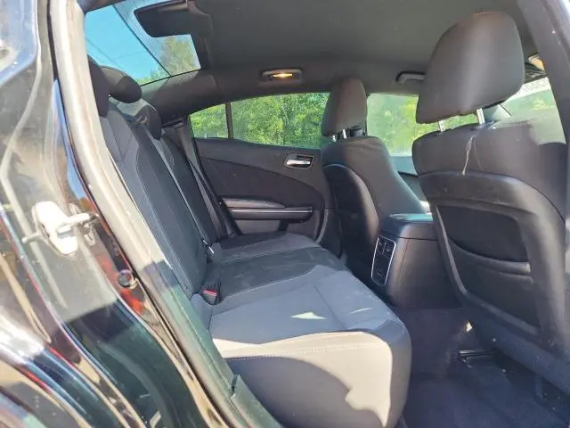 2017 DODGE CHARGER SXT  