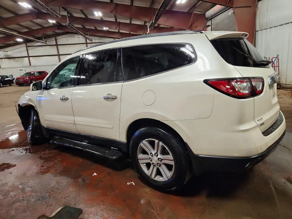 2015 CHEVROLET TRAVERSE LT  