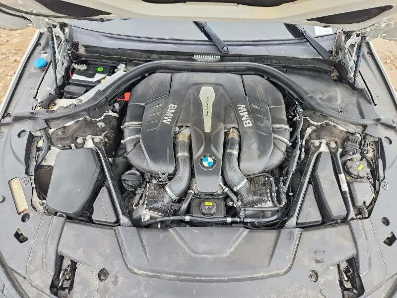 2017 BMW 750 XI  
