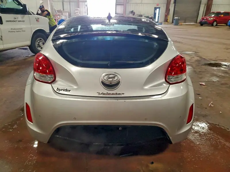 2013 HYUNDAI VELOSTER BASE  