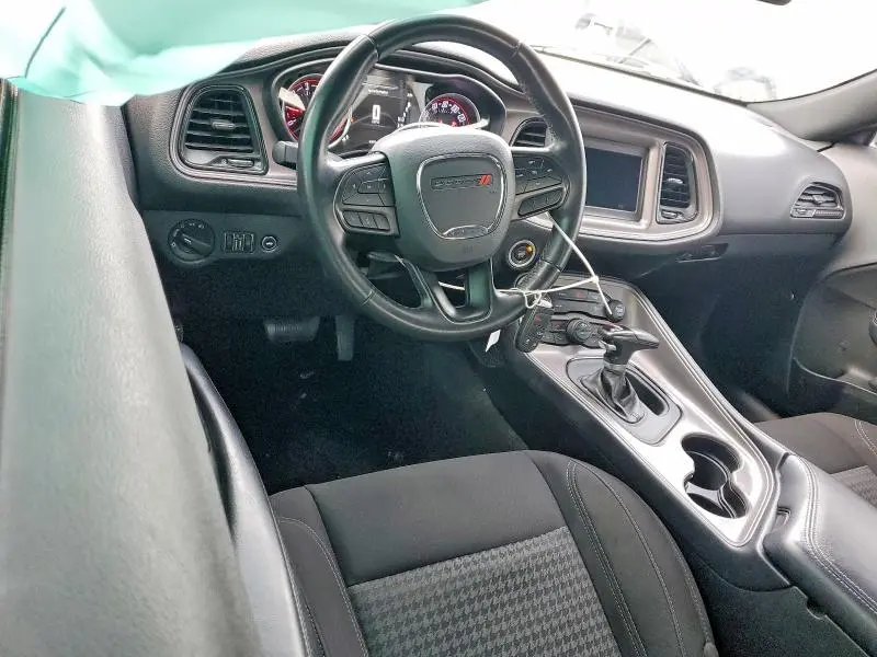 2023 DODGE CHALLENGER SXT  