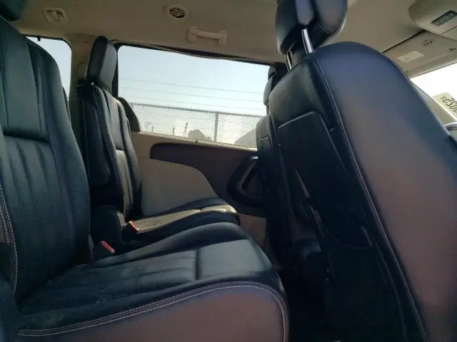 2014 CHRYSLER TOWN & COUNTRY TOURING L  