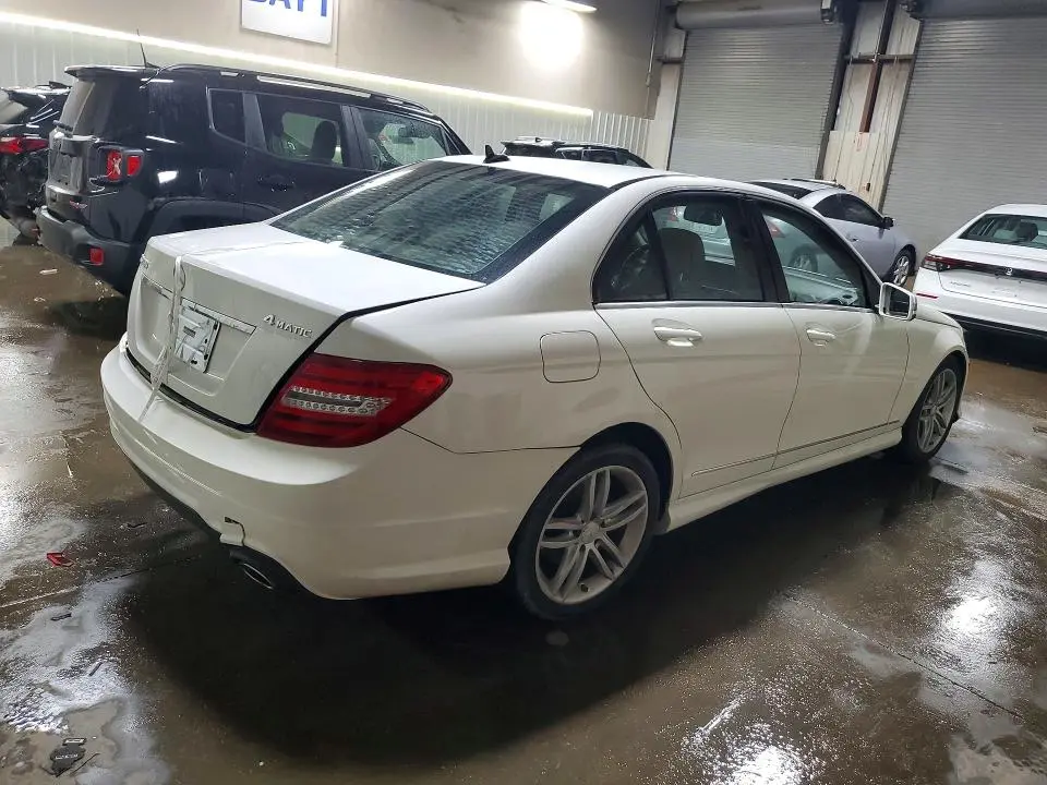 2013 MERCEDES-BENZ C 300 4MATIC  