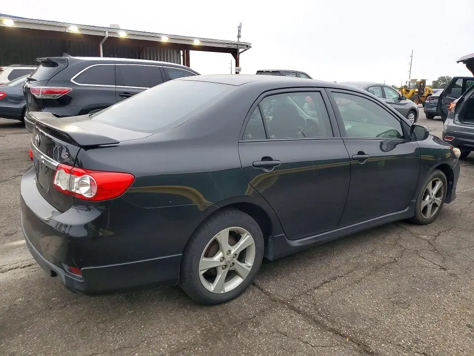 2013 TOYOTA COROLLA S  