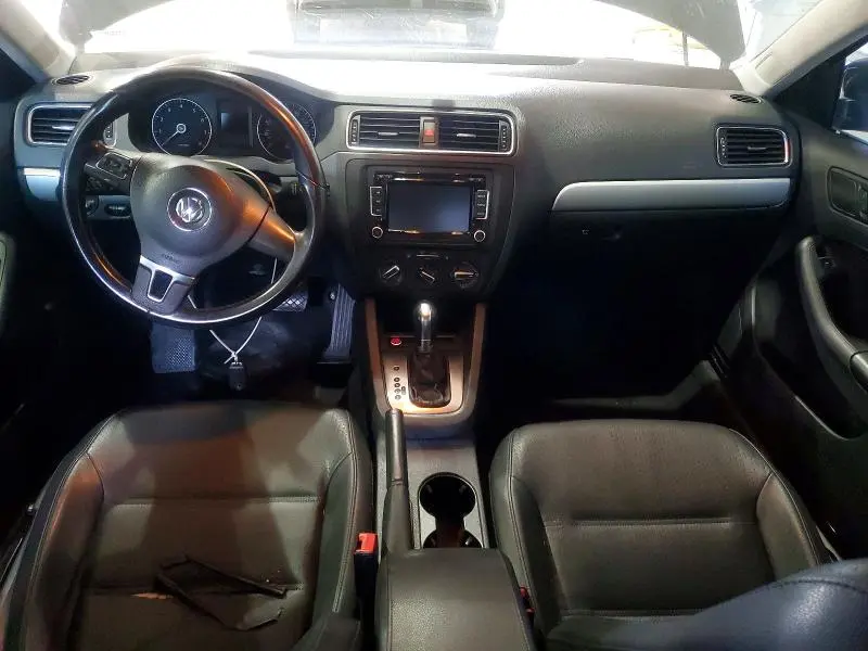 2014 VOLKSWAGEN JETTA SE  