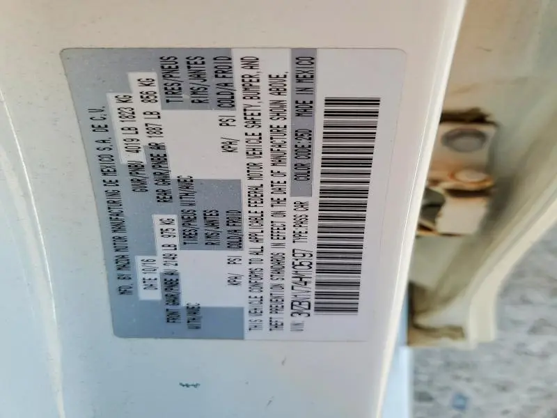 2017 MAZDA 3 TOURING  