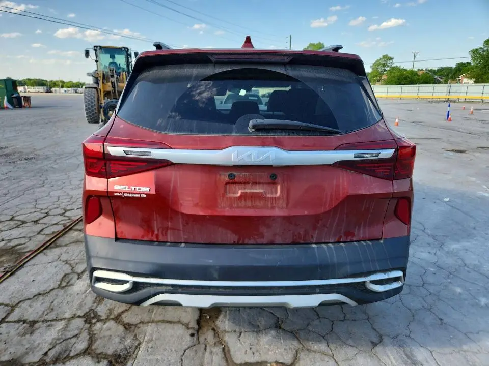 2023 KIA SELTOS S  