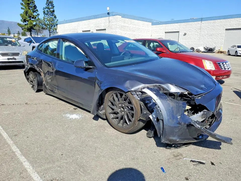 2024 TESLA MODEL 3   