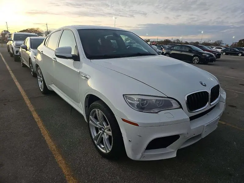 2014 BMW X6 M  