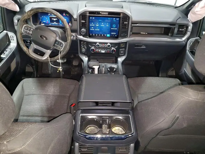 2025 FORD F150 XLT  
