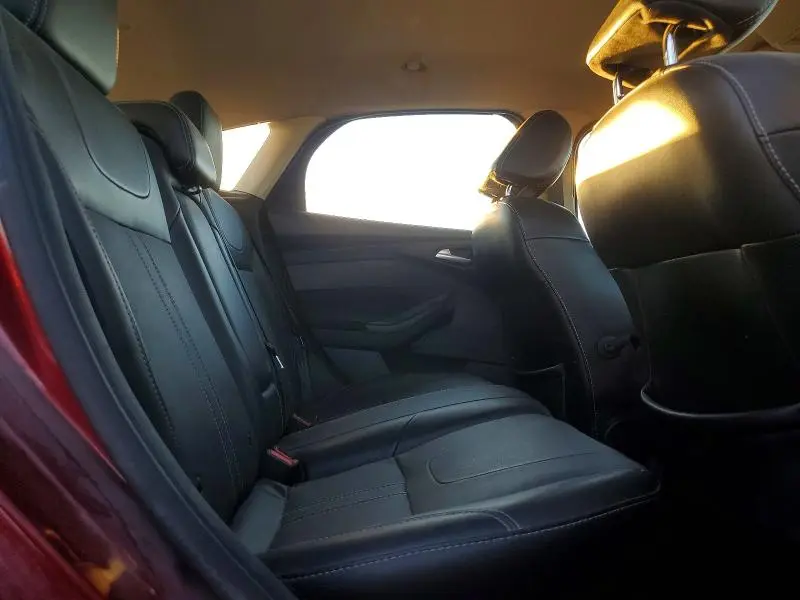 2014 FORD FOCUS TITANIUM  