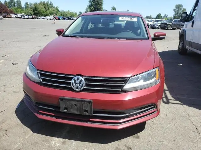 2016 VOLKSWAGEN JETTA SE  