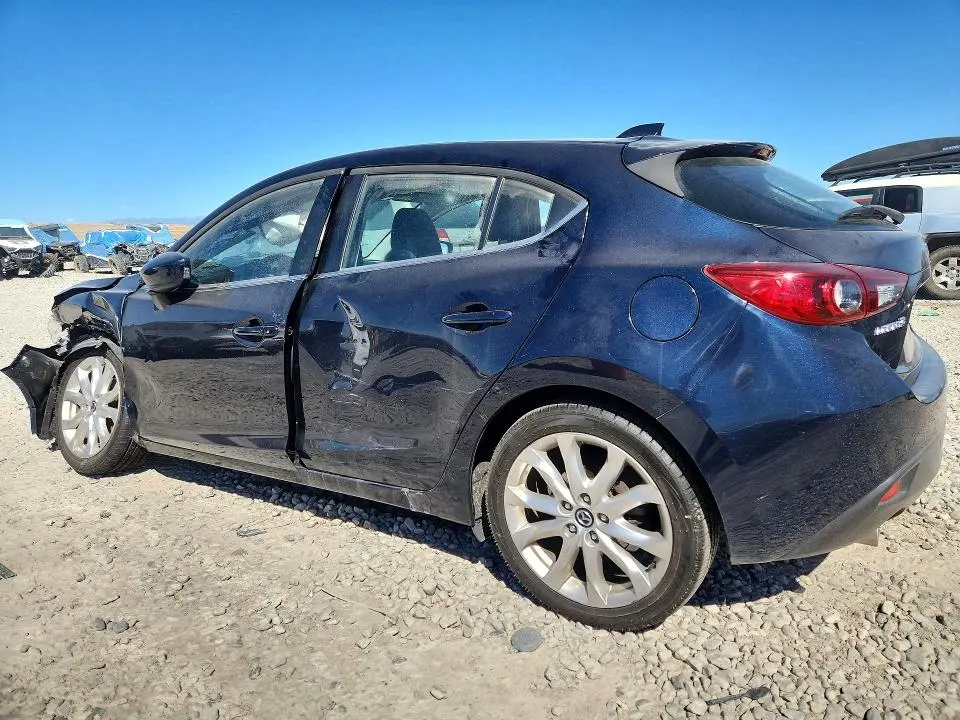 2015 MAZDA 3 TOURING  