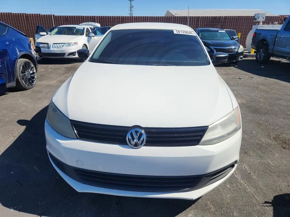 2014 VOLKSWAGEN JETTA BASE  
