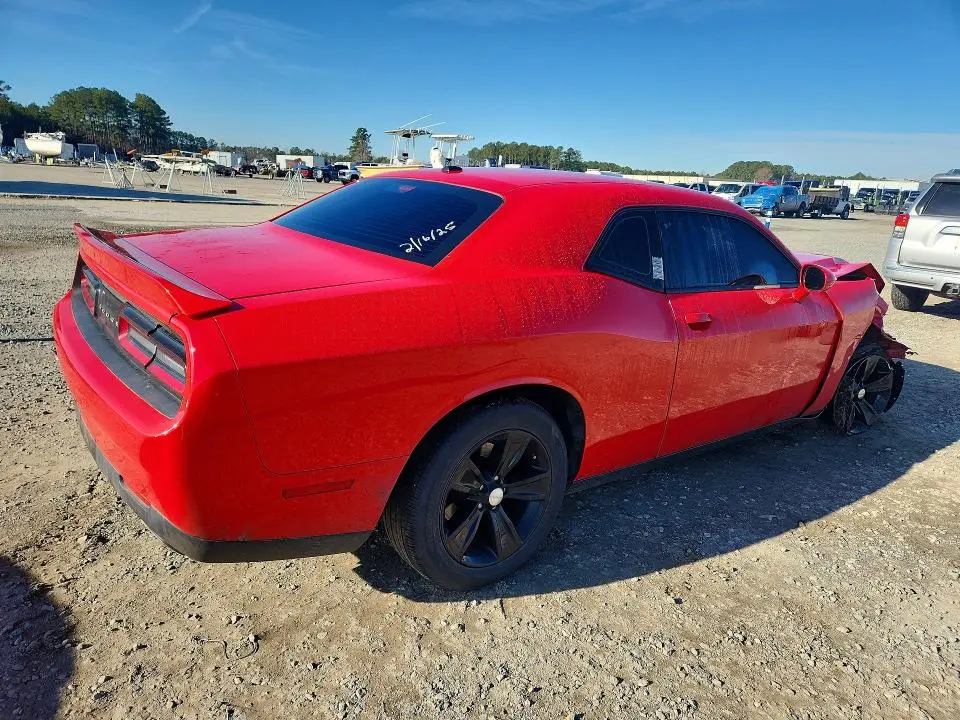 2018 DODGE CHALLENGER SXT  