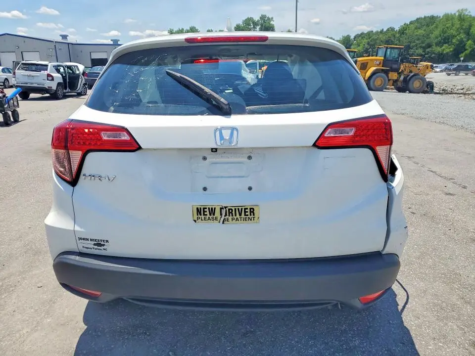 2016 HONDA HR-V LX  