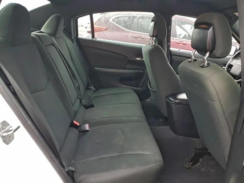 2012 CHRYSLER 200 LX  