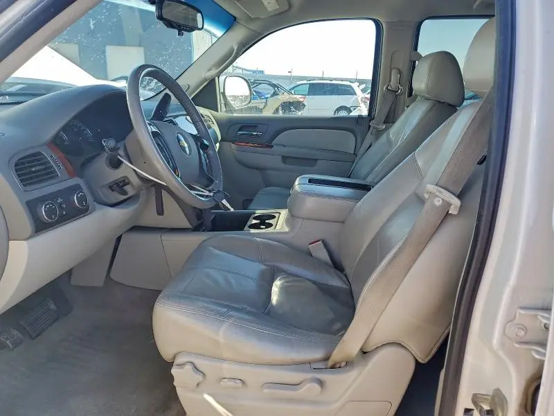 2010 CHEVROLET TAHOE K1500 LT  