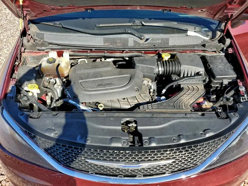 2019 CHRYSLER PACIFICA LX  