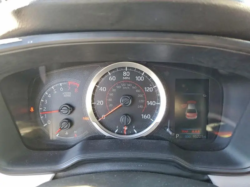 2020 TOYOTA COROLLA SE  