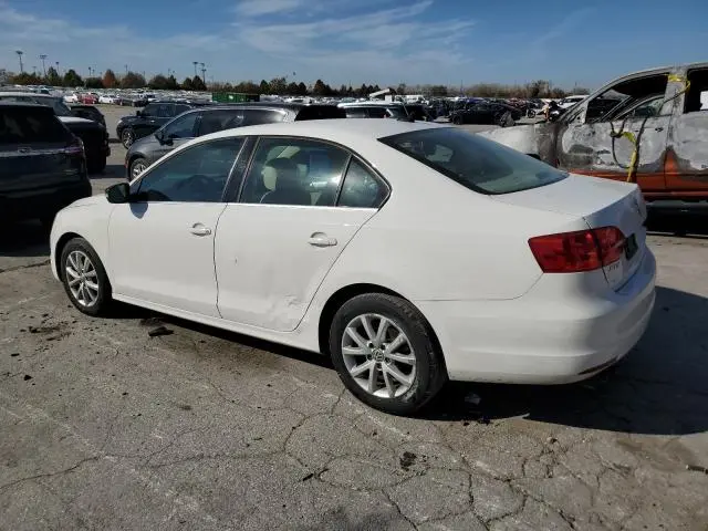 2013 VOLKSWAGEN JETTA SE  