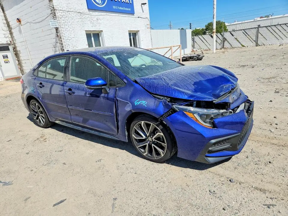 2020 TOYOTA COROLLA SE  