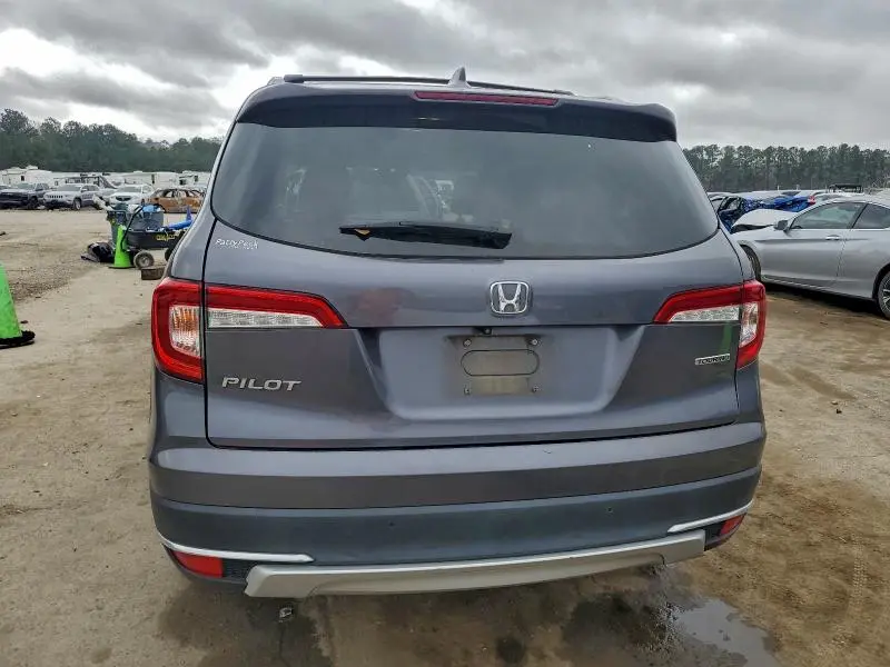 2019 HONDA PILOT TOURING  