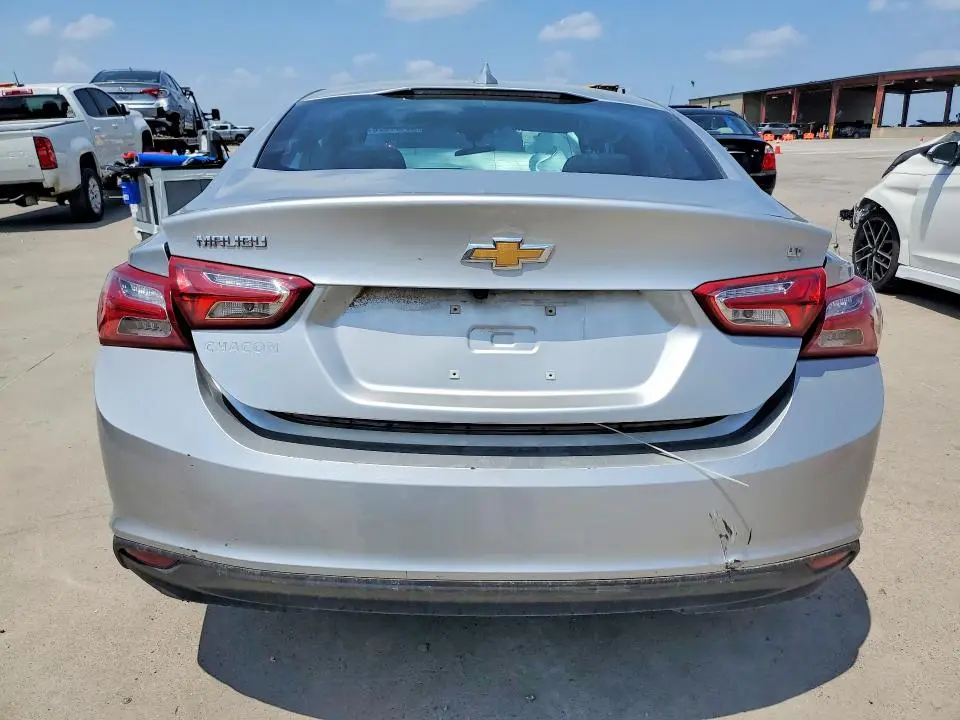 2022 CHEVROLET MALIBU LT  