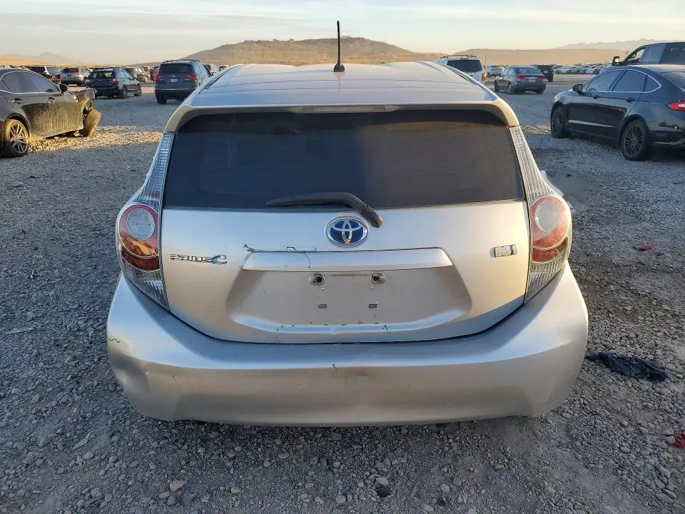 2012 TOYOTA PRIUS C TWO  