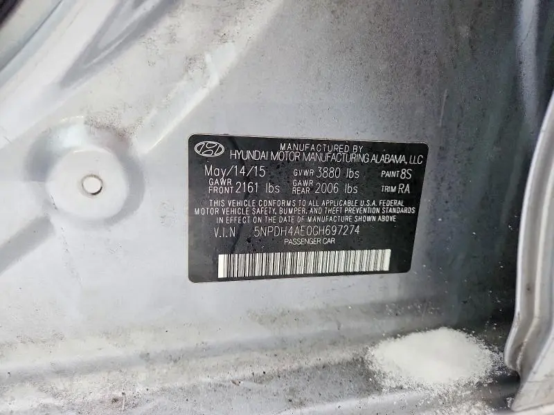 2016 HYUNDAI ELANTRA SE  