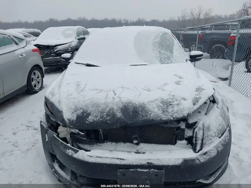 2015 VOLKSWAGEN PASSAT 1.8T WOLFSBURG EDITION