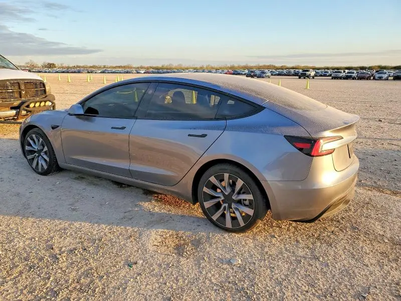 2025 TESLA MODEL 3   
