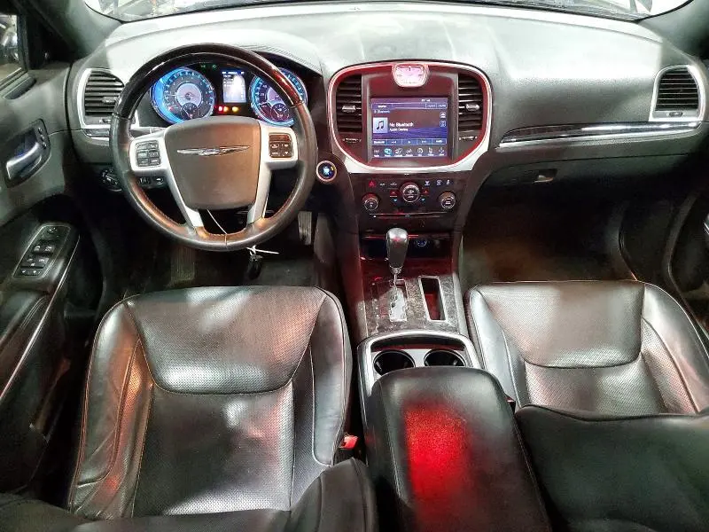 2012 CHRYSLER 300C   