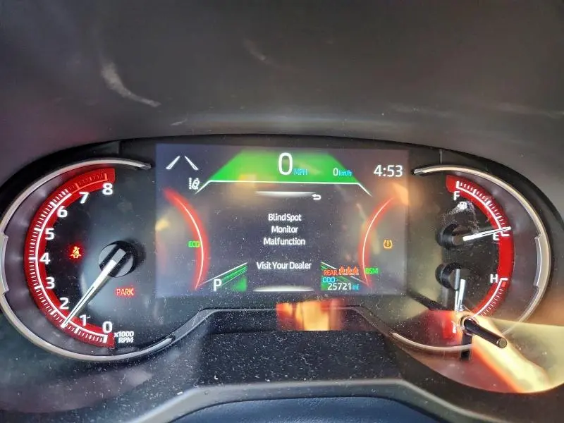 2023 TOYOTA RAV4 XLE  